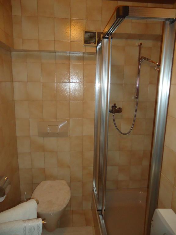Rosi Tamegger Hotel Kössen Kamer foto